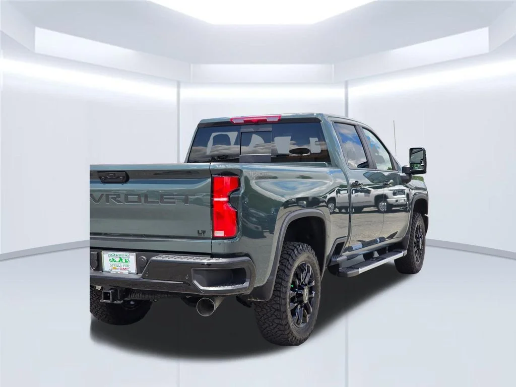 New 2026 Gray Chevrolet LT image 41