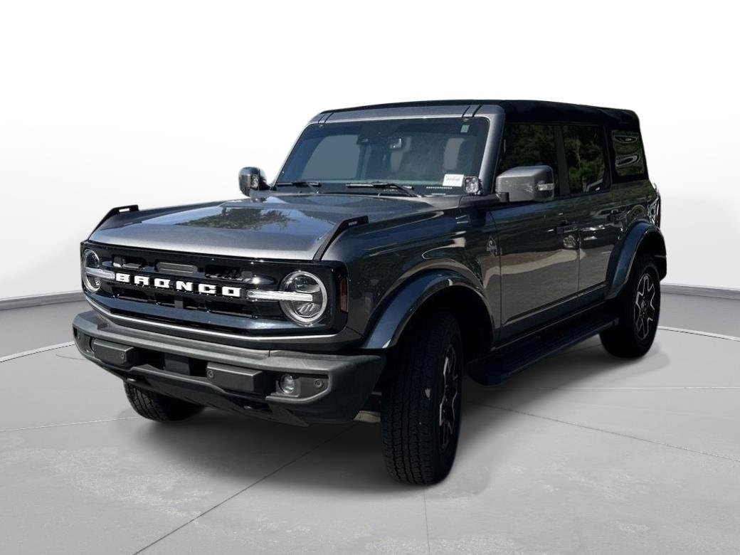 2024 Ford Bronco 4-Door Outer Banks - Photo 2