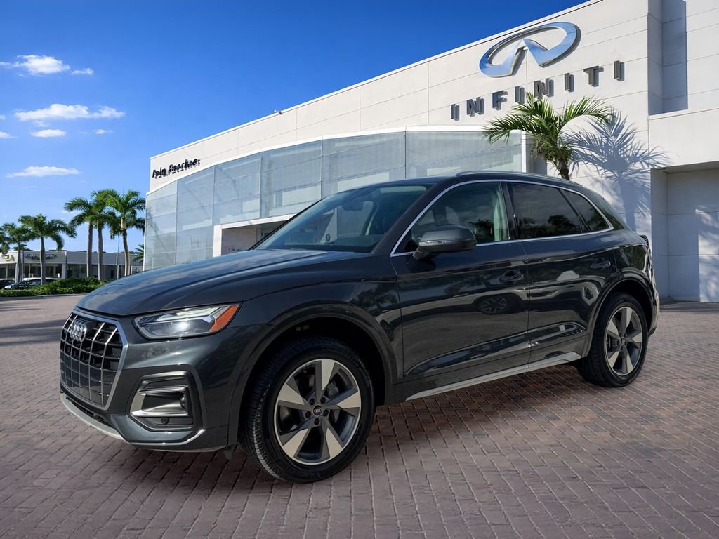 Used 2023 Gray Audi 40 Premium image 3