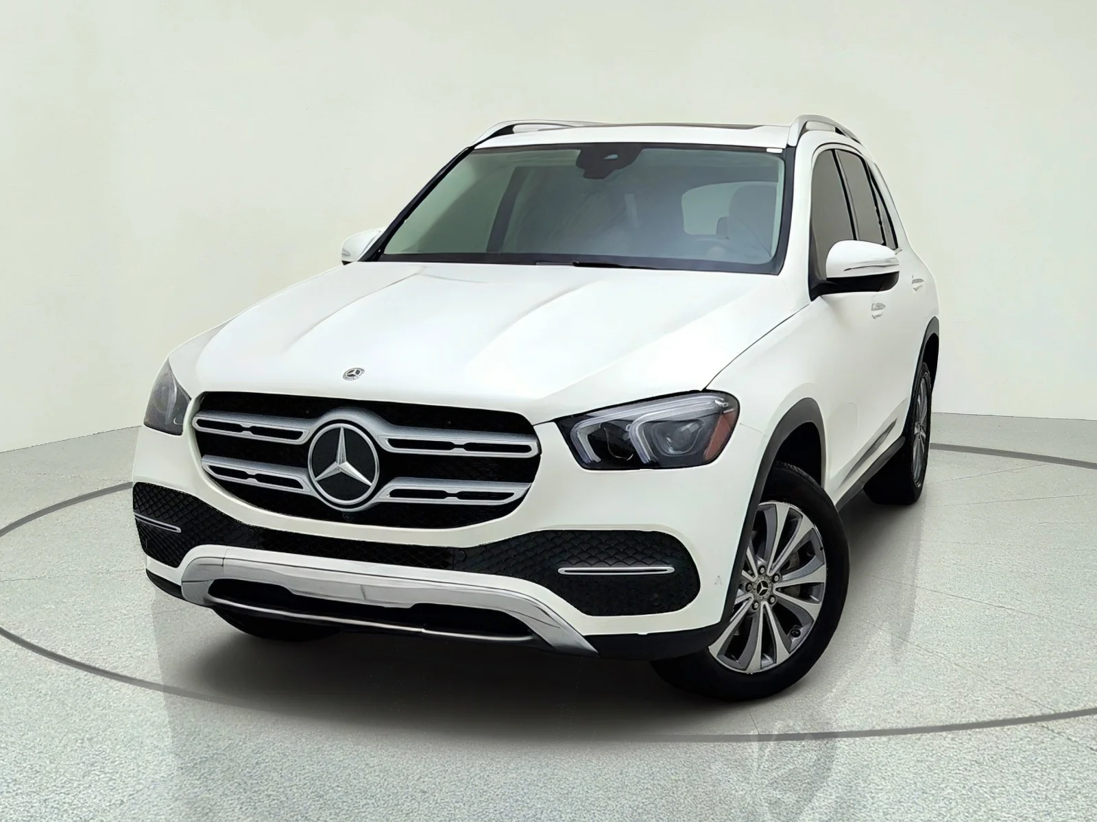 Certified Used 2022 Polar White Mercedes-Benz GLE 350 image 2
