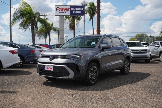 2025 Volkswagen Taos SE