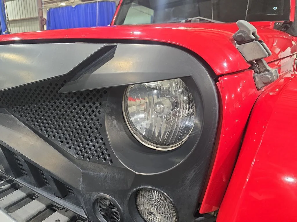 Used 2015 Red Jeep Sahara image 66
