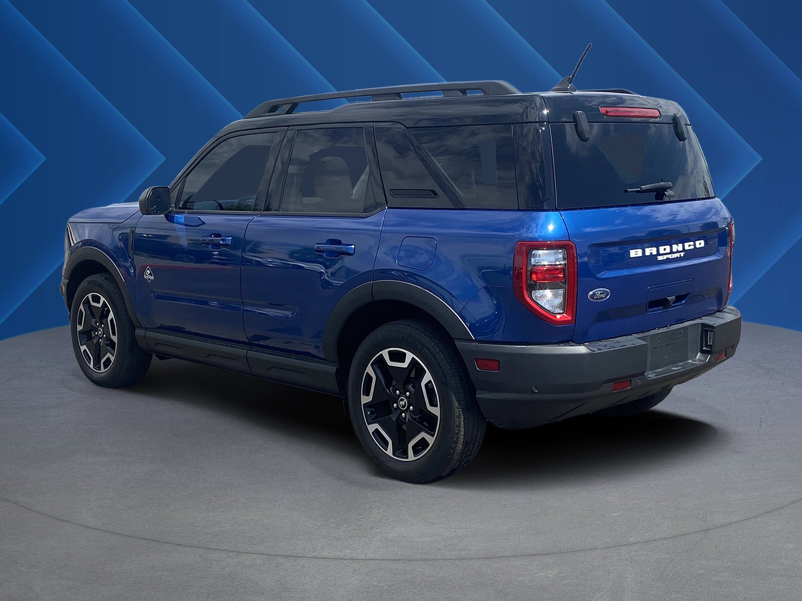 Used 2024 Blue Metallic Ford Outer Banks image 5