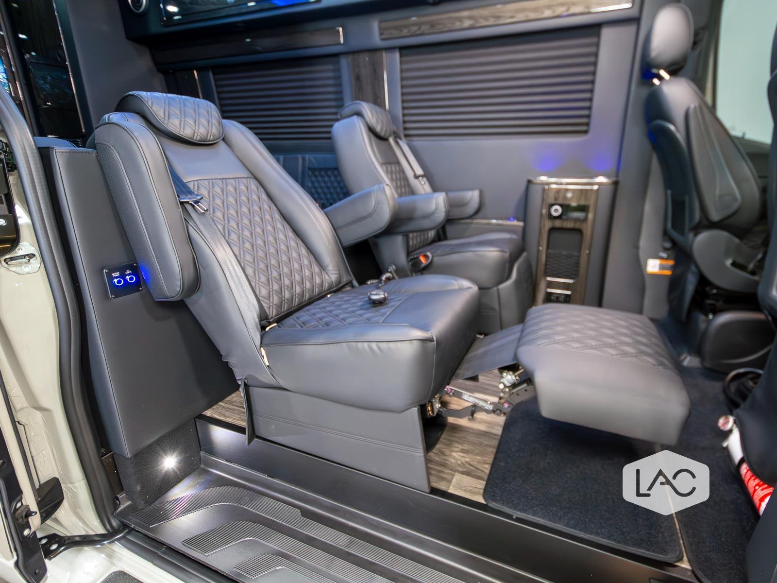 New 2026 Stone Gray OGV Luxury Coach AWD*ADV PKG w/ 540ah ADV-3.1 Acc PKG image 7