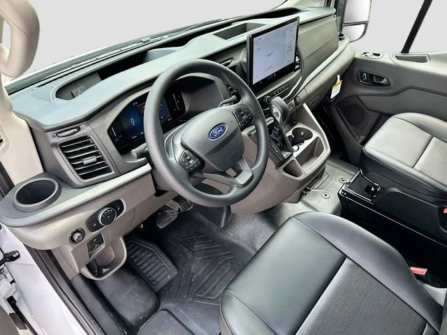 New 2026 Oxford White Ford Base image 6