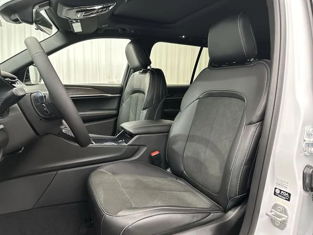 New 2027 Bright White Clearcoat Jeep Altitude image 15