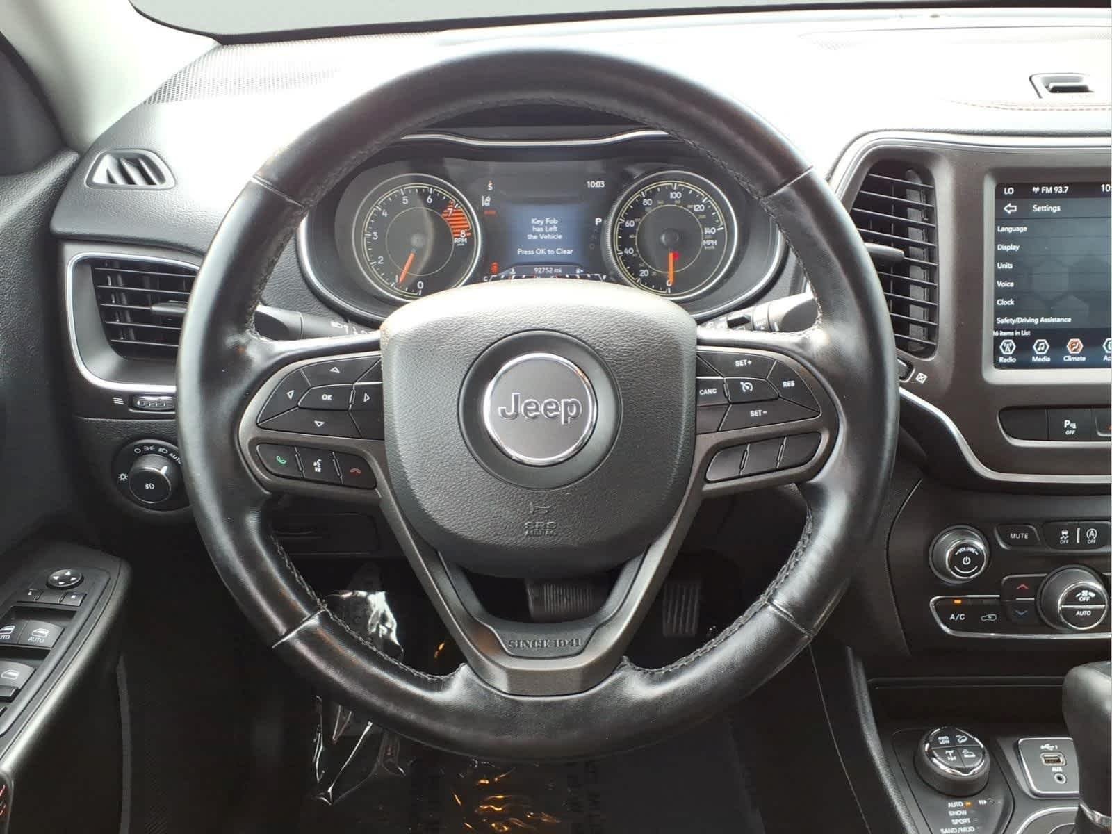 Used 2021 Olive Green Pearlcoat Jeep Trailhawk image 18
