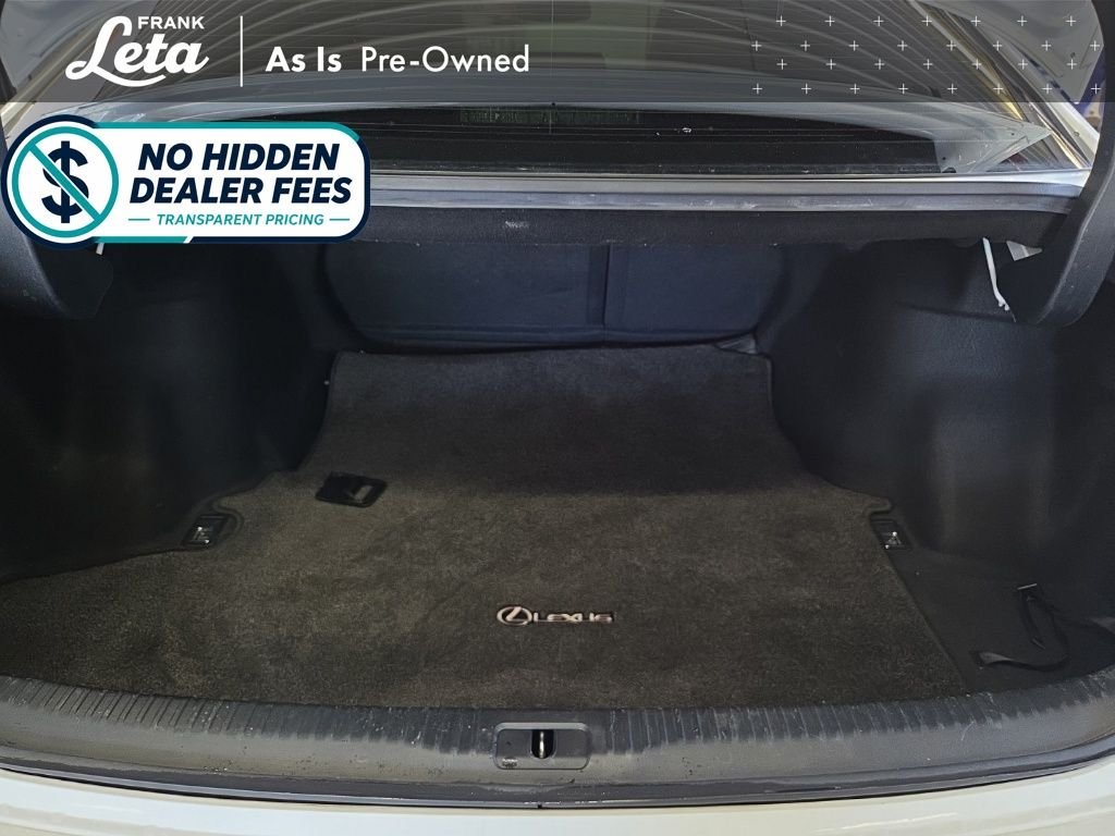 Used 2016 Ultra White Lexus  image 24