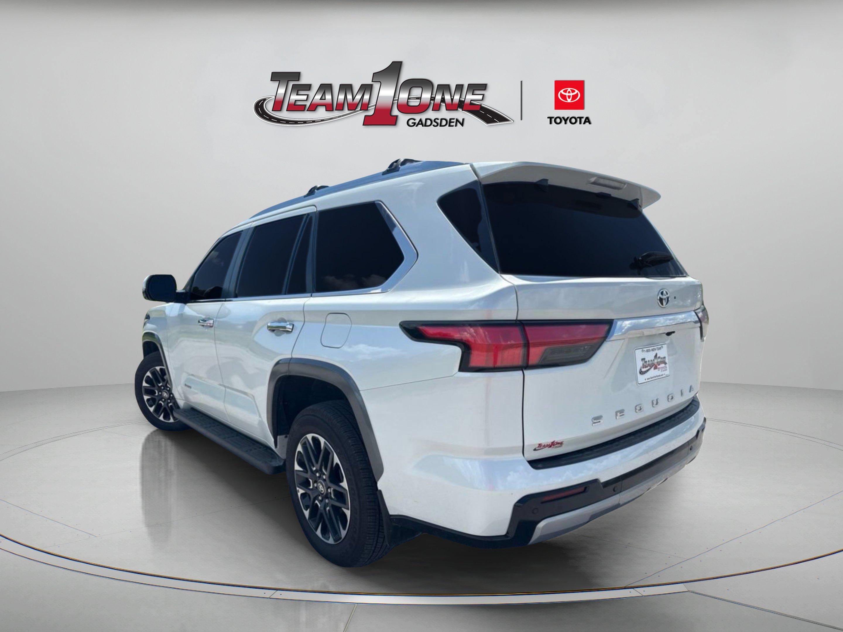 Certified Used 2026 Pearl Toyota Limited image 4