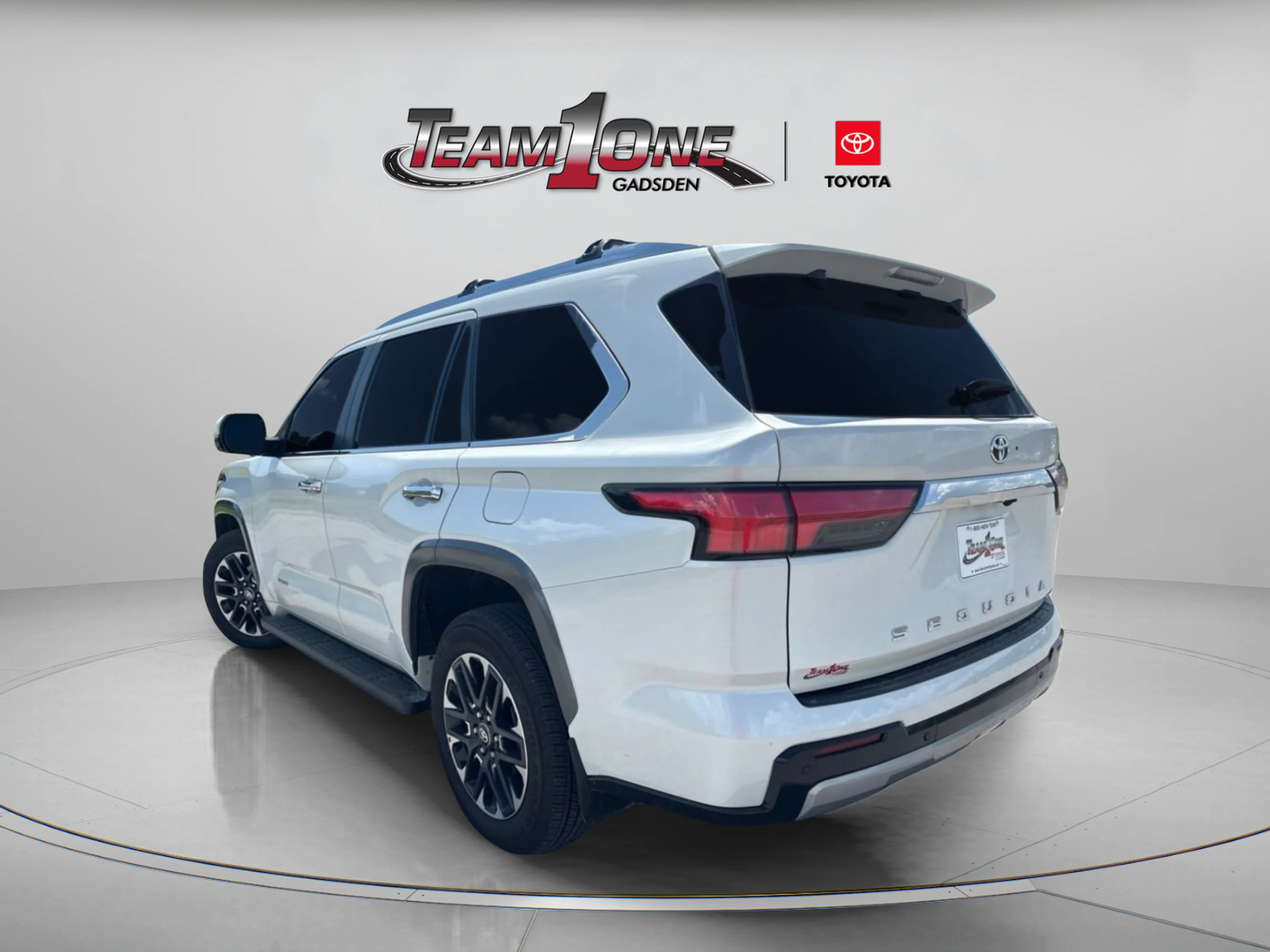 Used 2026 Pearl Toyota Limited image 4