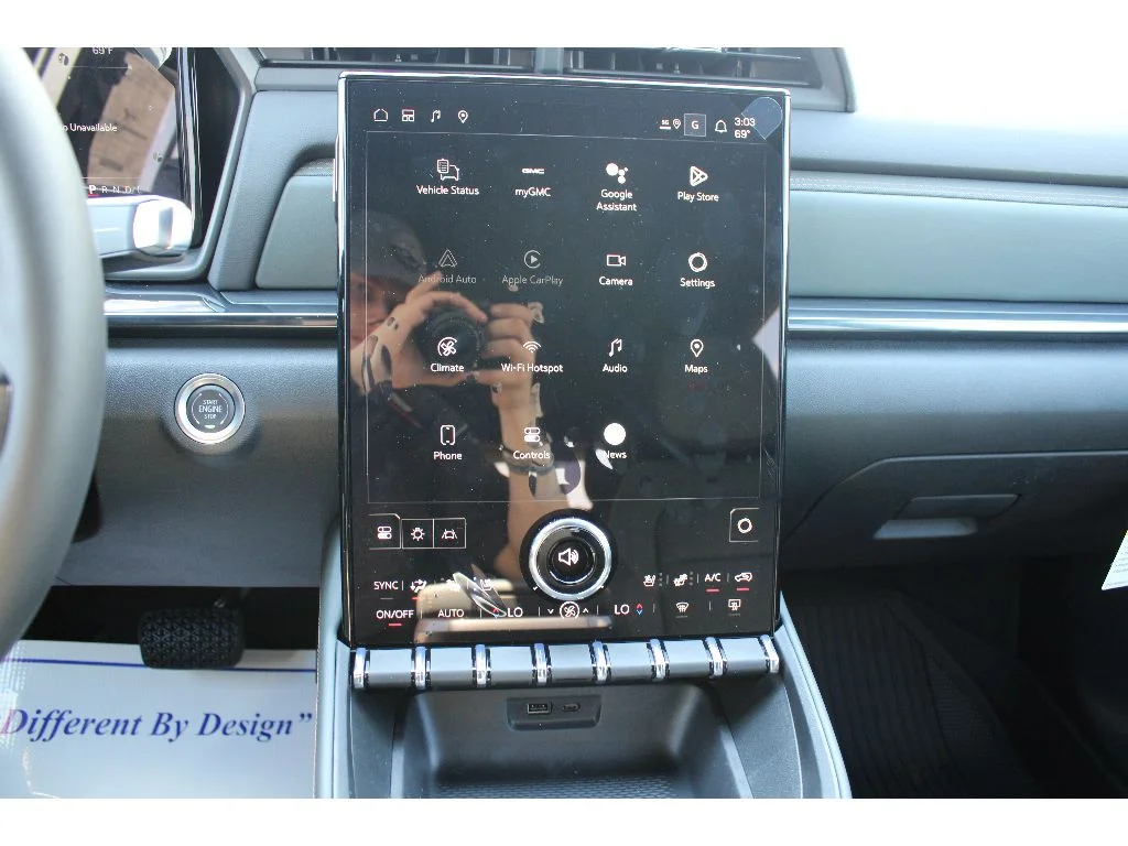 2026 GMC Terrain AT4 - Photo 15