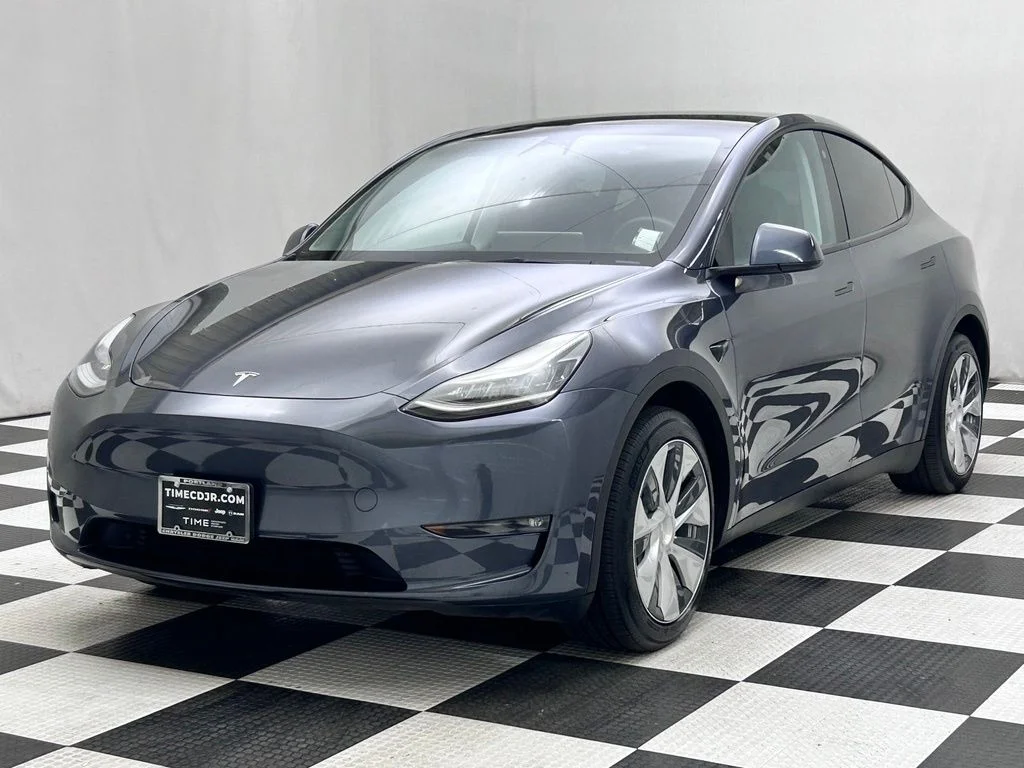 Used 2023 Gray Tesla Long Range image 4