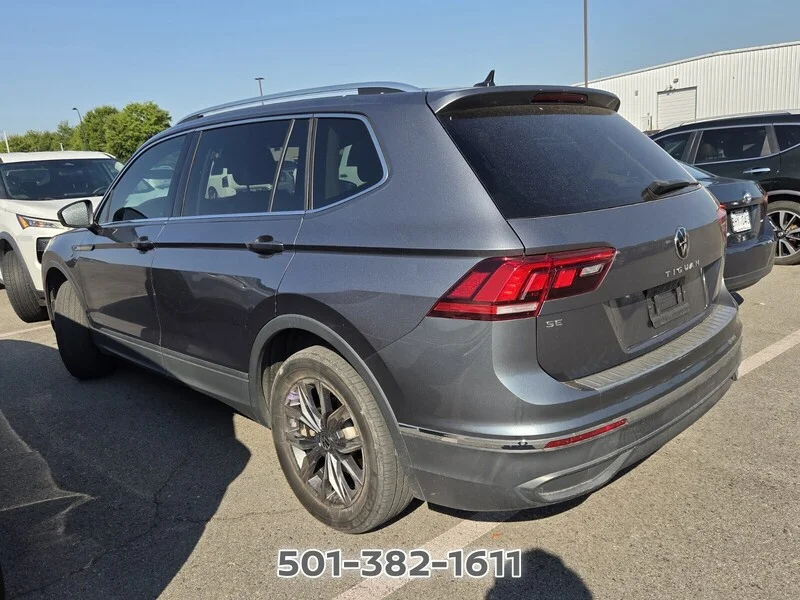 Used 2022 Platinum Gray Metallic Volkswagen 2.0T SE image 2