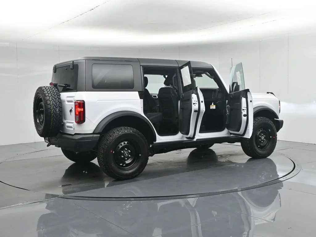 New 2026 White Ford Big Bend image 5