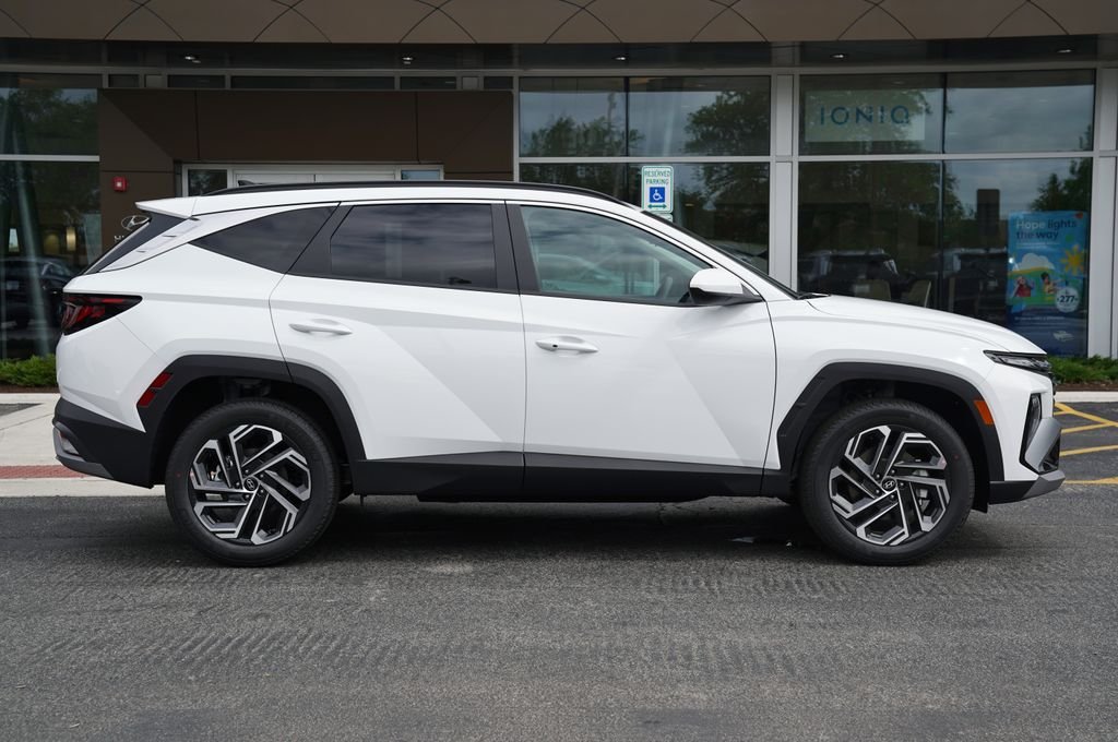 New 2026 Serenity White Pearl Hyundai SEL Plus image 24