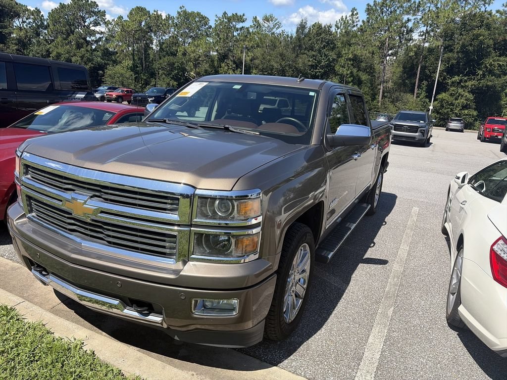 Used 2014 BROWNSTONE METALLIC Chevrolet High Country image 4