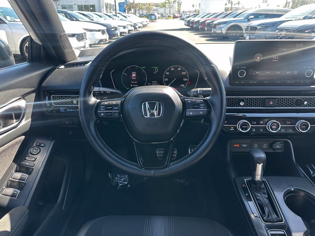 Certified Used 2025 Platinum White Pearl Honda Sport image 18