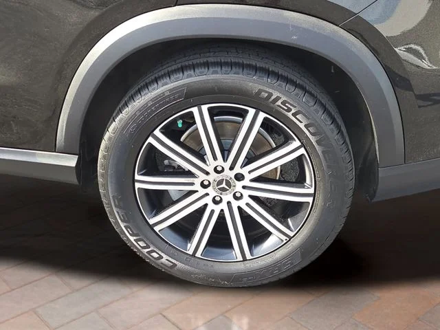 Used 2025 Black Mercedes-Benz GLE 350 image 27