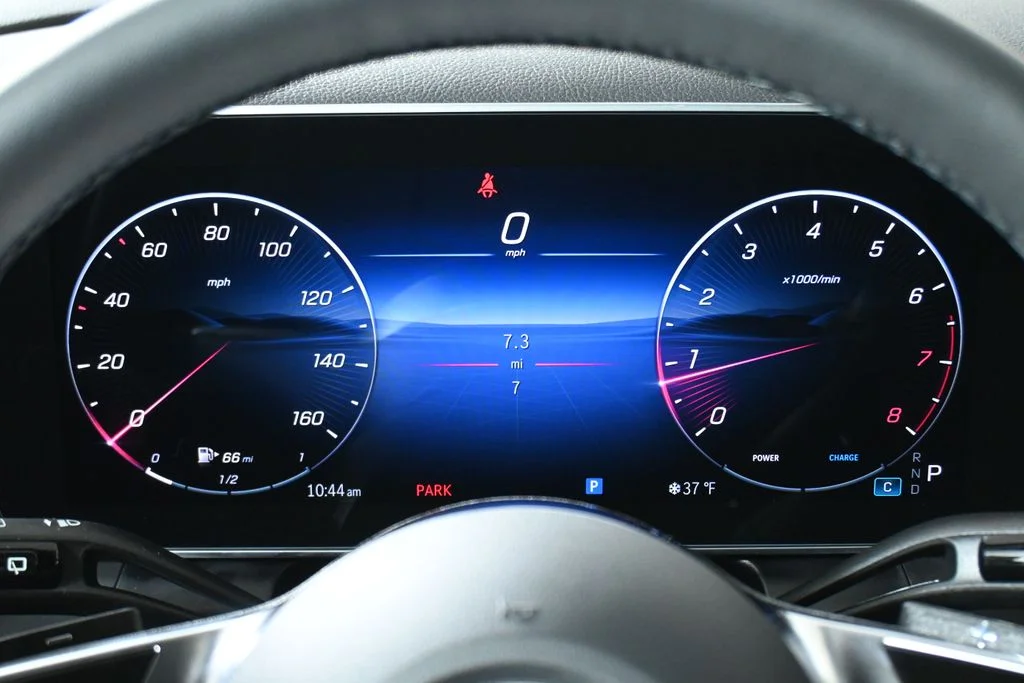 Used 2026  Mercedes-Benz GLC 300 image 15