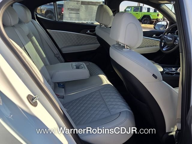 2025 GENESIS G70 Sport Advanced - Photo 17