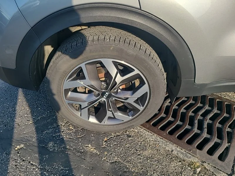 Used 2020 Gray Kia EX image 8