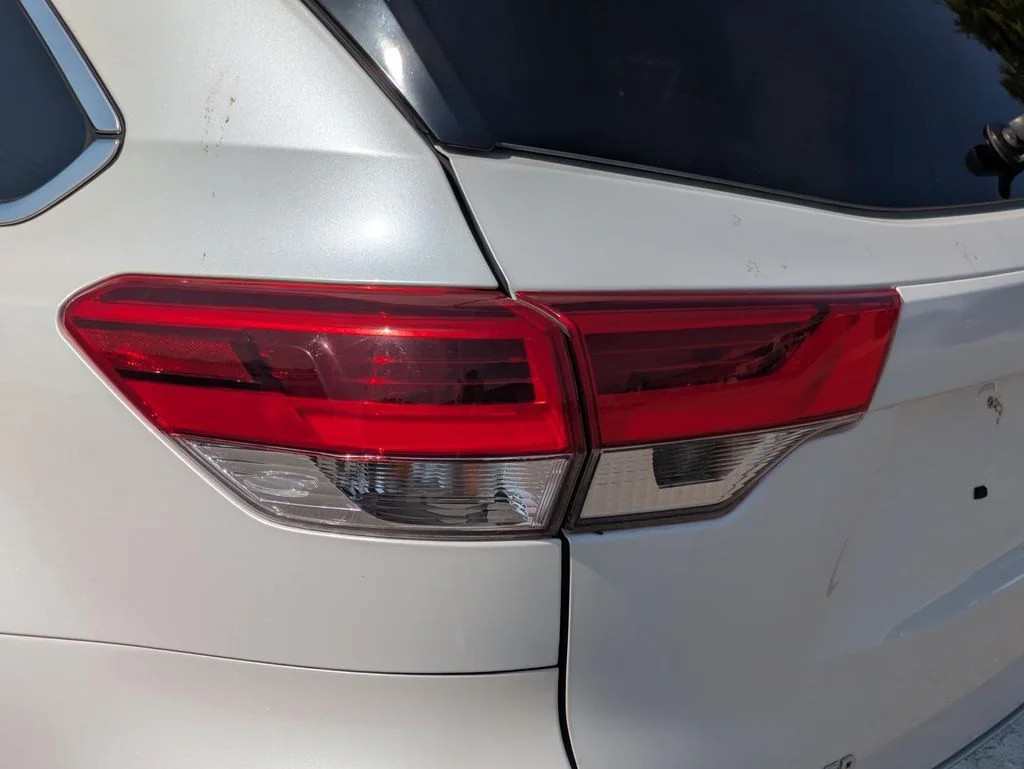 Used 2018 White Toyota Limited image 91