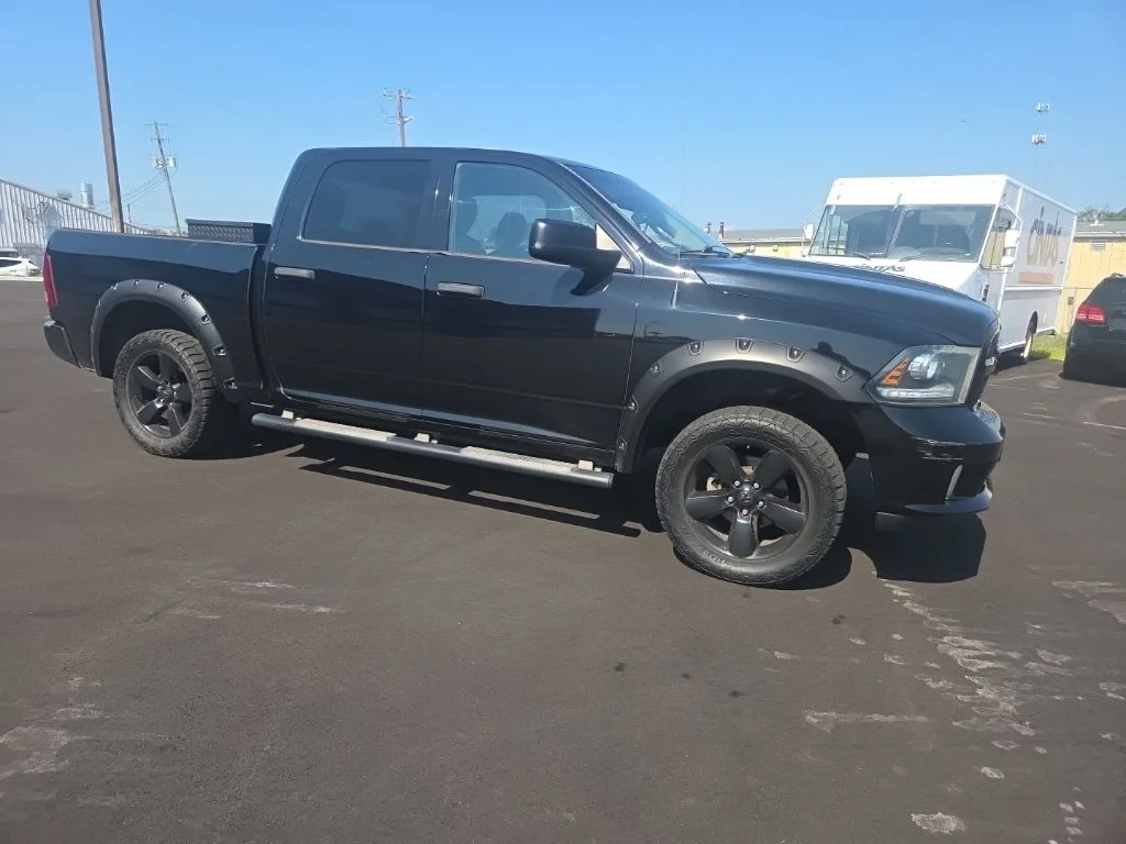 Used 2014 Black Ram Express image 17