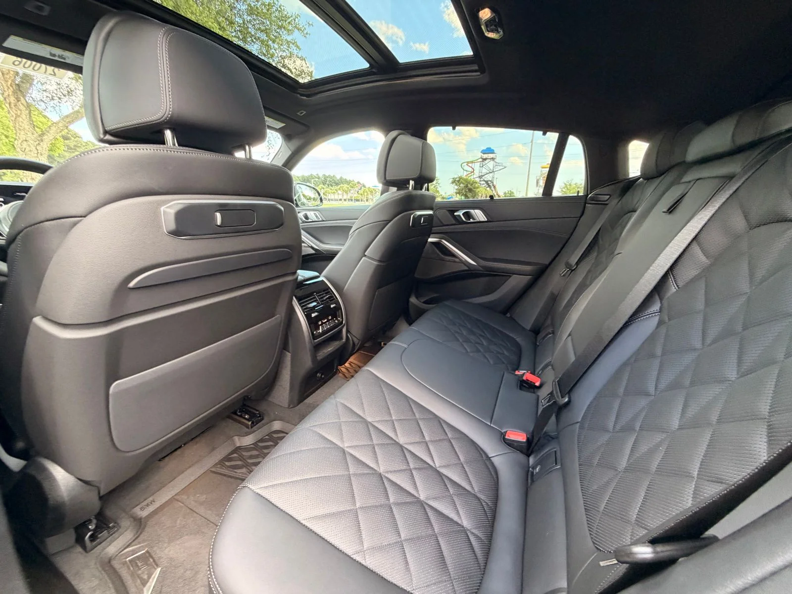 New 2027 Carbon Black Metallic BMW xDrive40i image 14