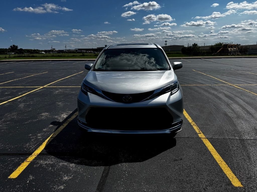 Used 2023 Silver Toyota XLE image 2