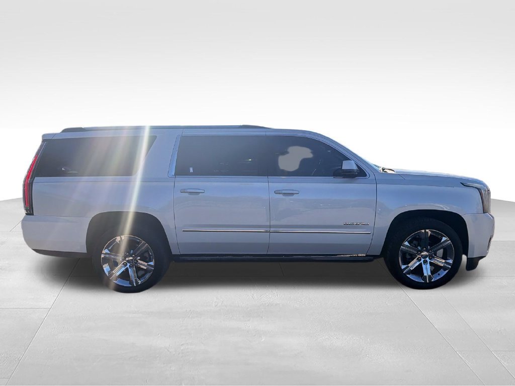 Used 2016 White GMC Denali image 6