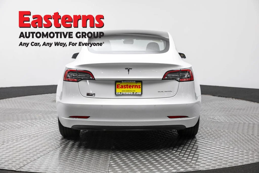 Used 2018 White Tesla Long Range image 6