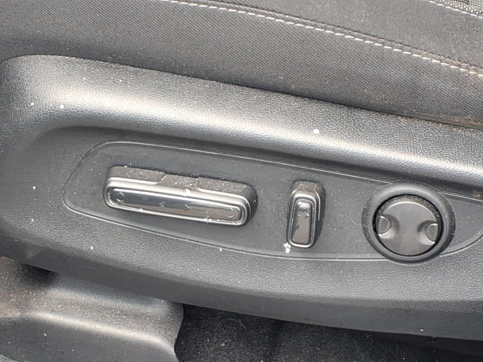 2024 Honda CR-V EX - Photo 12