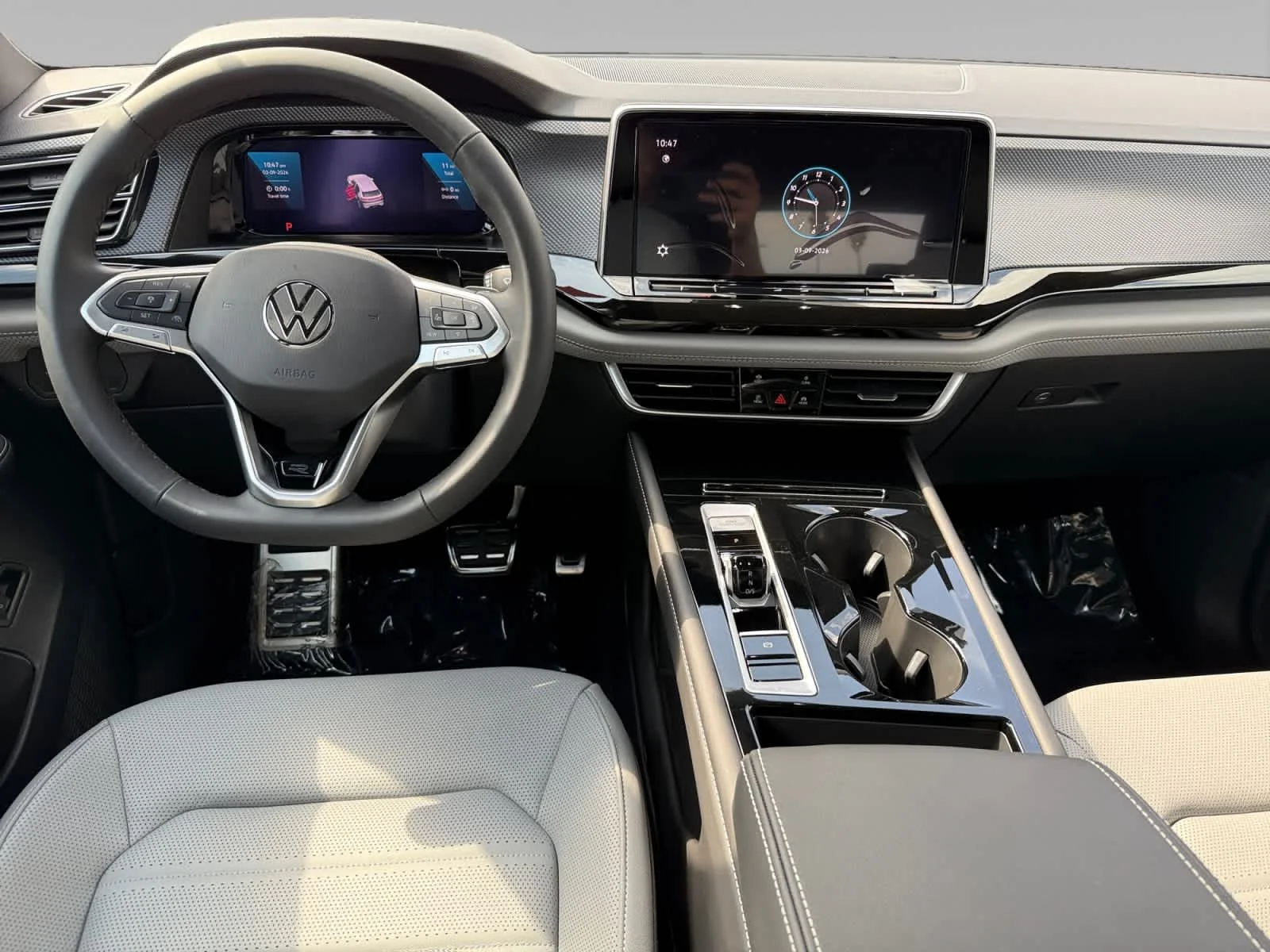 2026 Volkswagen Atlas Cross Sport SEL R-LINE - Photo 10