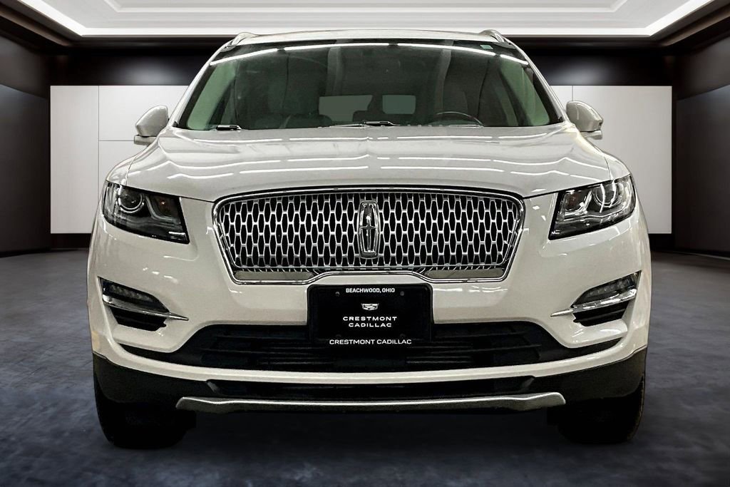 Used 2019 Lincoln MKC Select with VIN 5LMCJ2D90KUL06280 for sale in Beachwood, OH