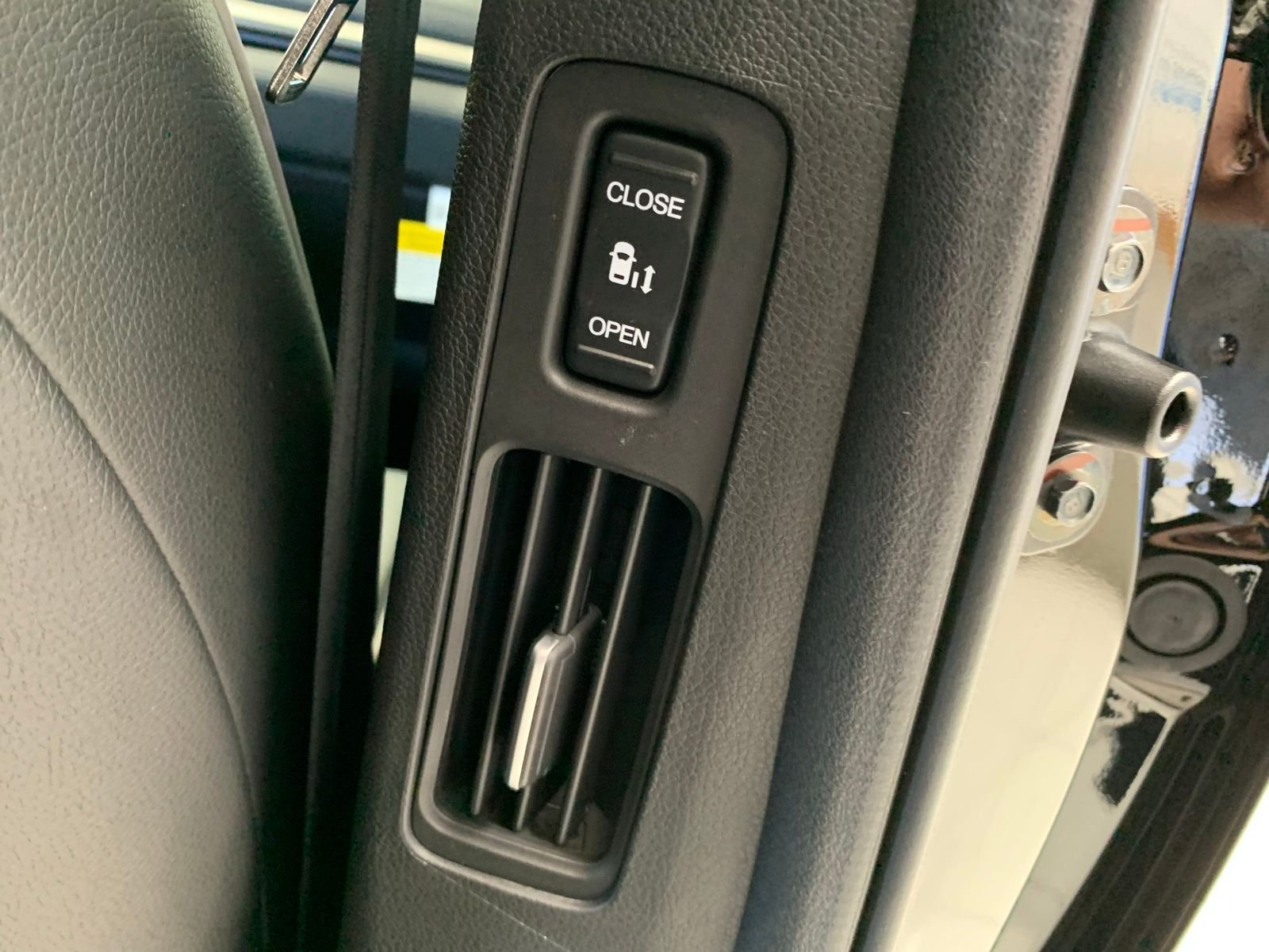 2026 Honda Odyssey Touring - Photo 36