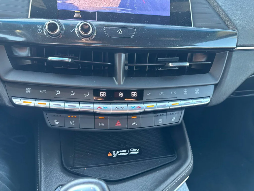 Used 2023 Silver Cadillac Premium Luxury image 6