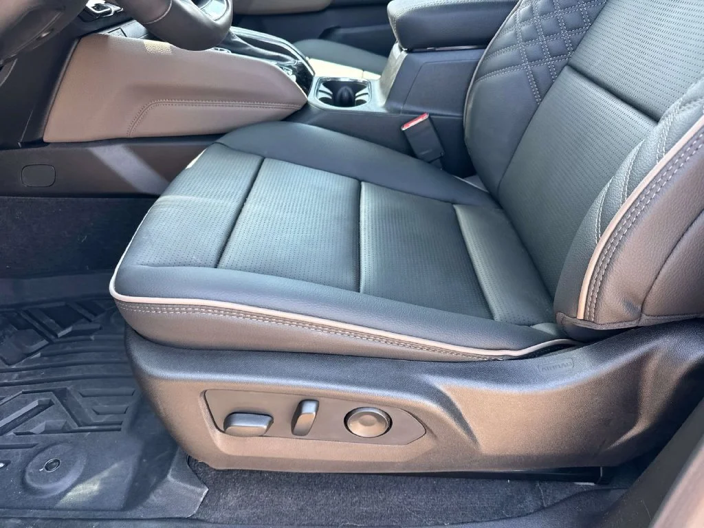 Used 2026 White GMC Denali image 26