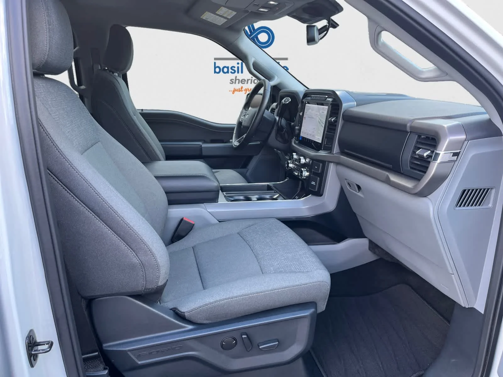 Used 2024 Avalanche Ford XLT image 16