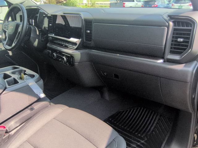 Used 2025 Black Chevrolet LT (2FL) image 31