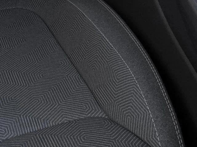 New 2026 Diamond Black Crystal Pearl-Coat Exterior Paint Jeep Laredo image 20