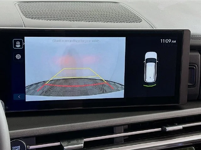 New 2025 Hyundai SANTA FE XRT
