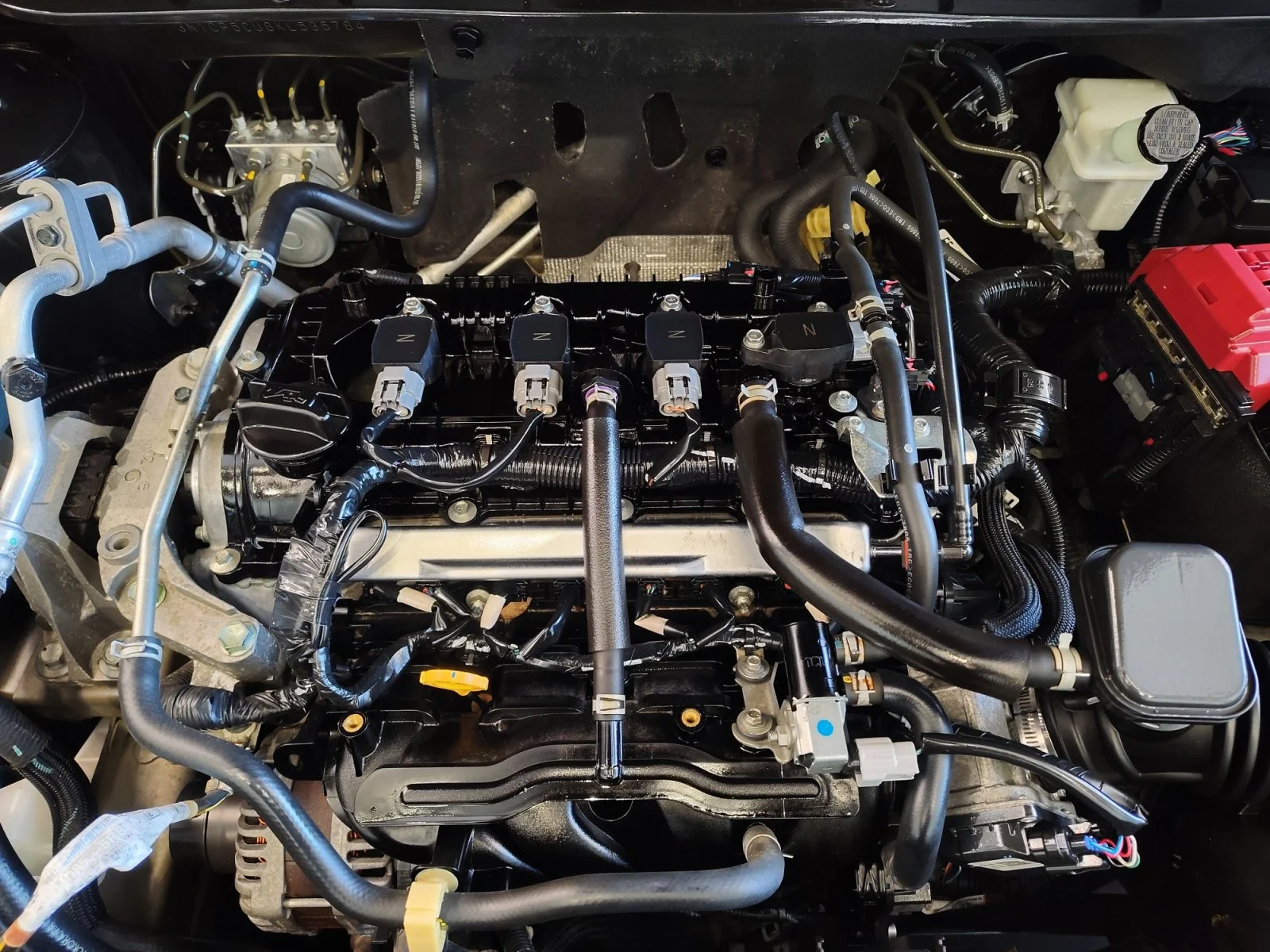 Used 2019 Super Black Nissan SR image 29