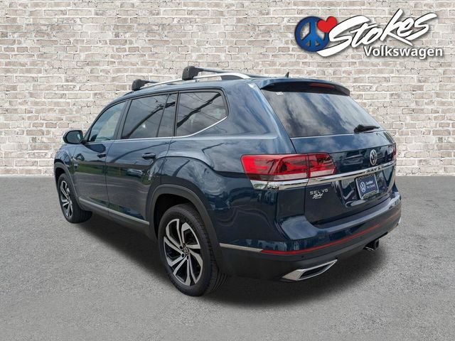 Used 2023 Blue Volkswagen SEL image 8