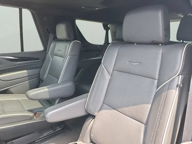 Used 2024 Black Raven Cadillac Sport image 8