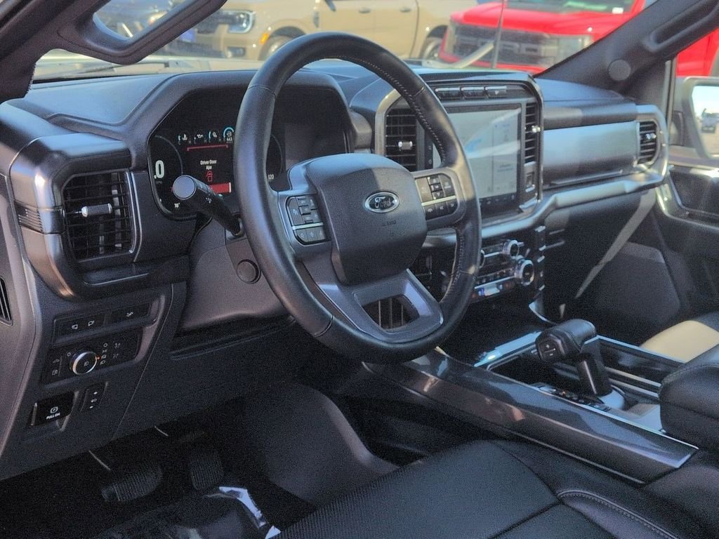 Used 2023 Silver Metallic Ford Lariat image 12
