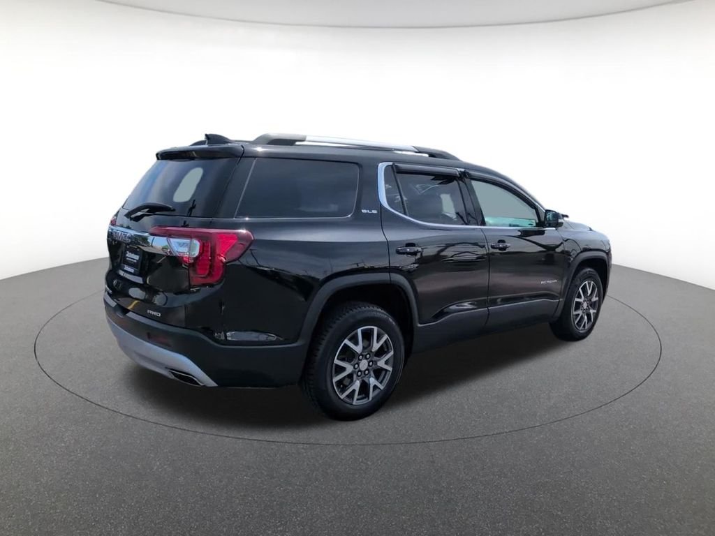 Used 2020 Black GMC SLE image 6