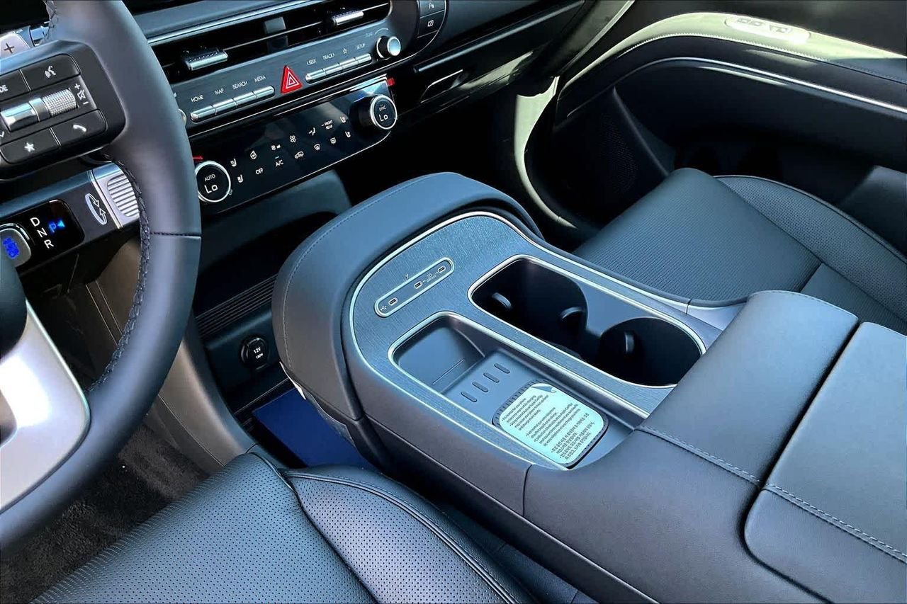 New 2026 Ecotronic Gray Pearl Hyundai Limited image 7