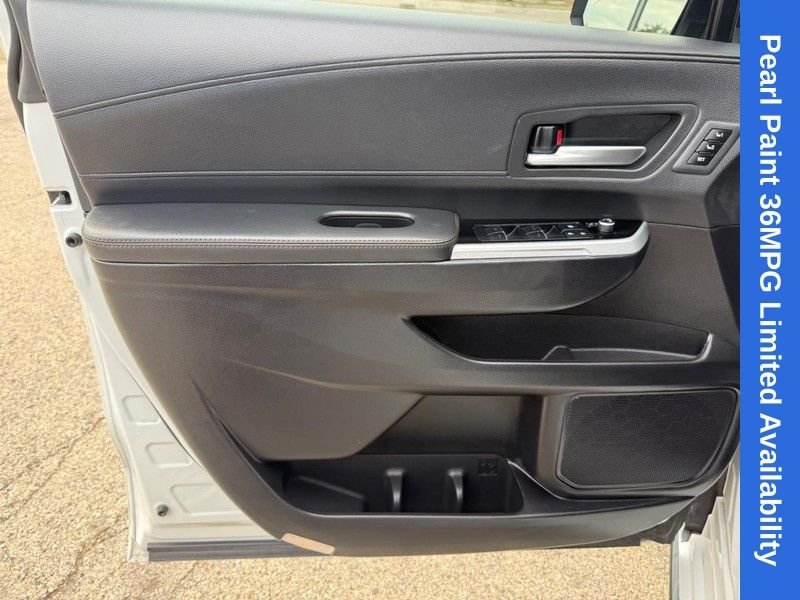 Used 2025 Pearl Toyota Limited image 20