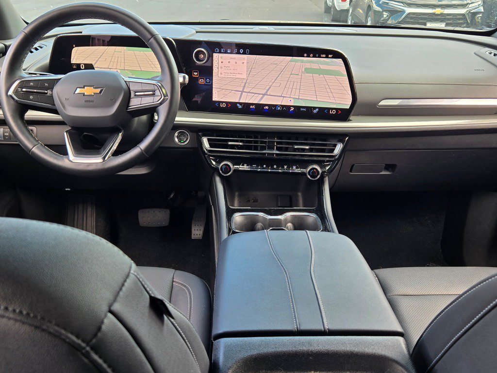 2026 Chevrolet Traverse LT - Photo 19