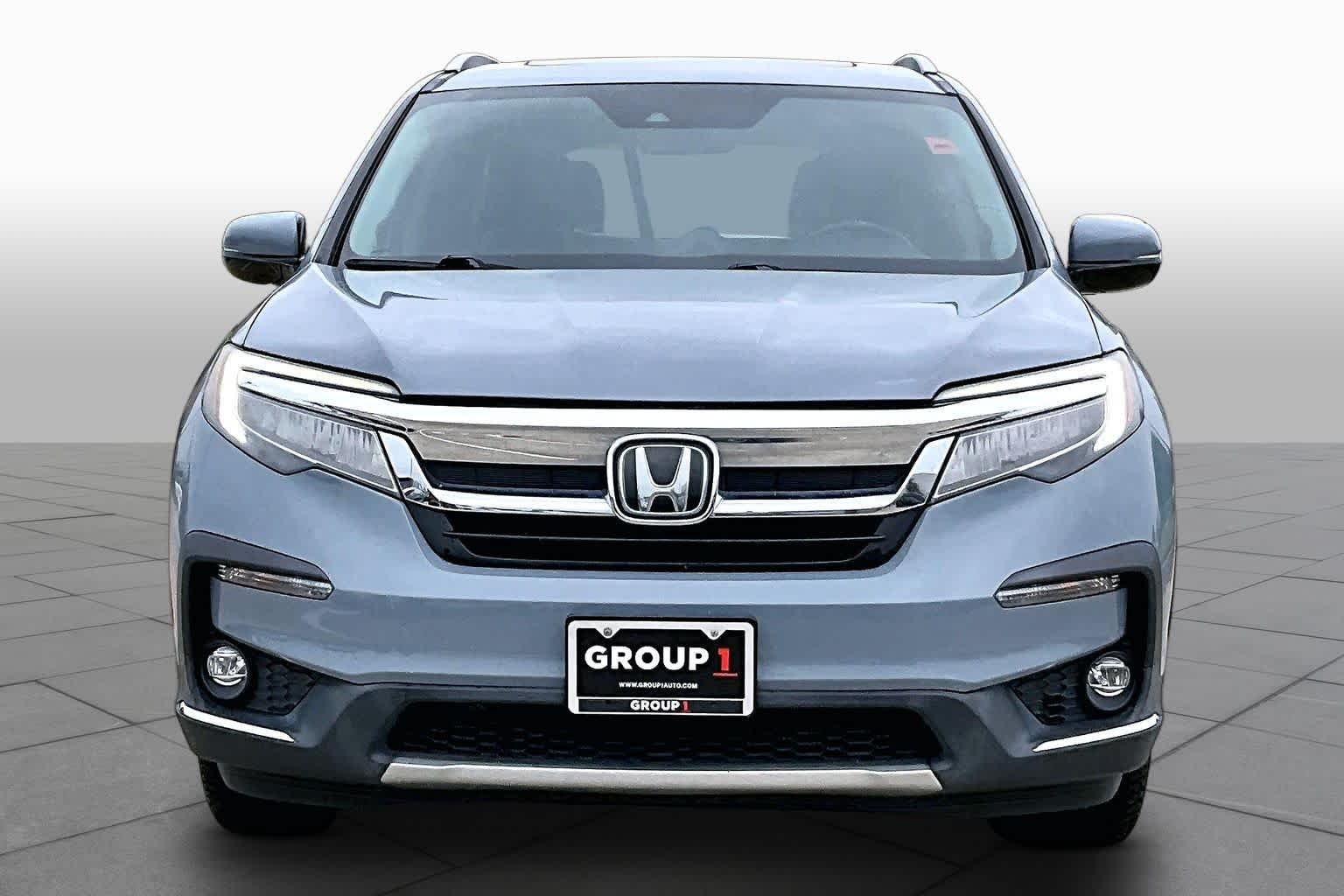 Used 2022 Sonic Gray Pearl Honda Touring 7-Passenger image 4